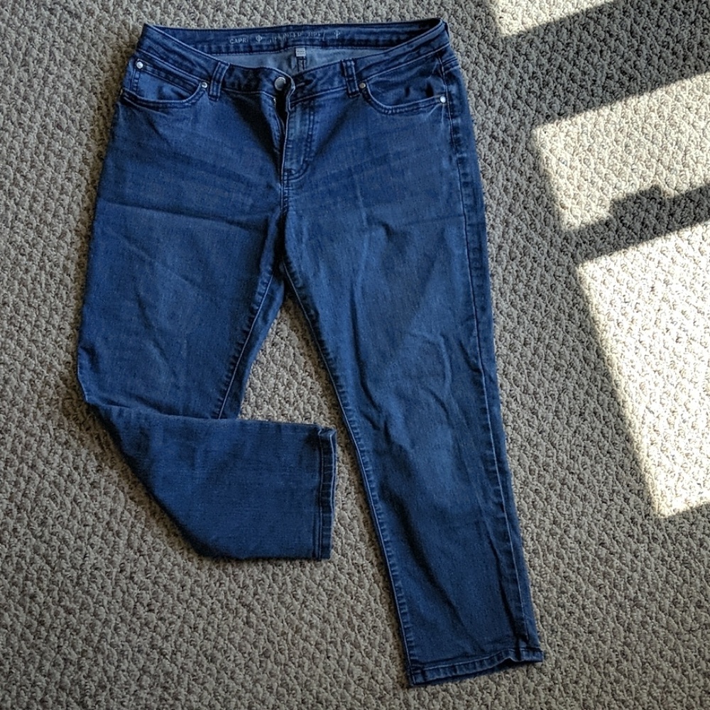Jennifer Lopez capris